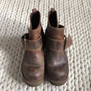 Jeffrey Campbell brown booties